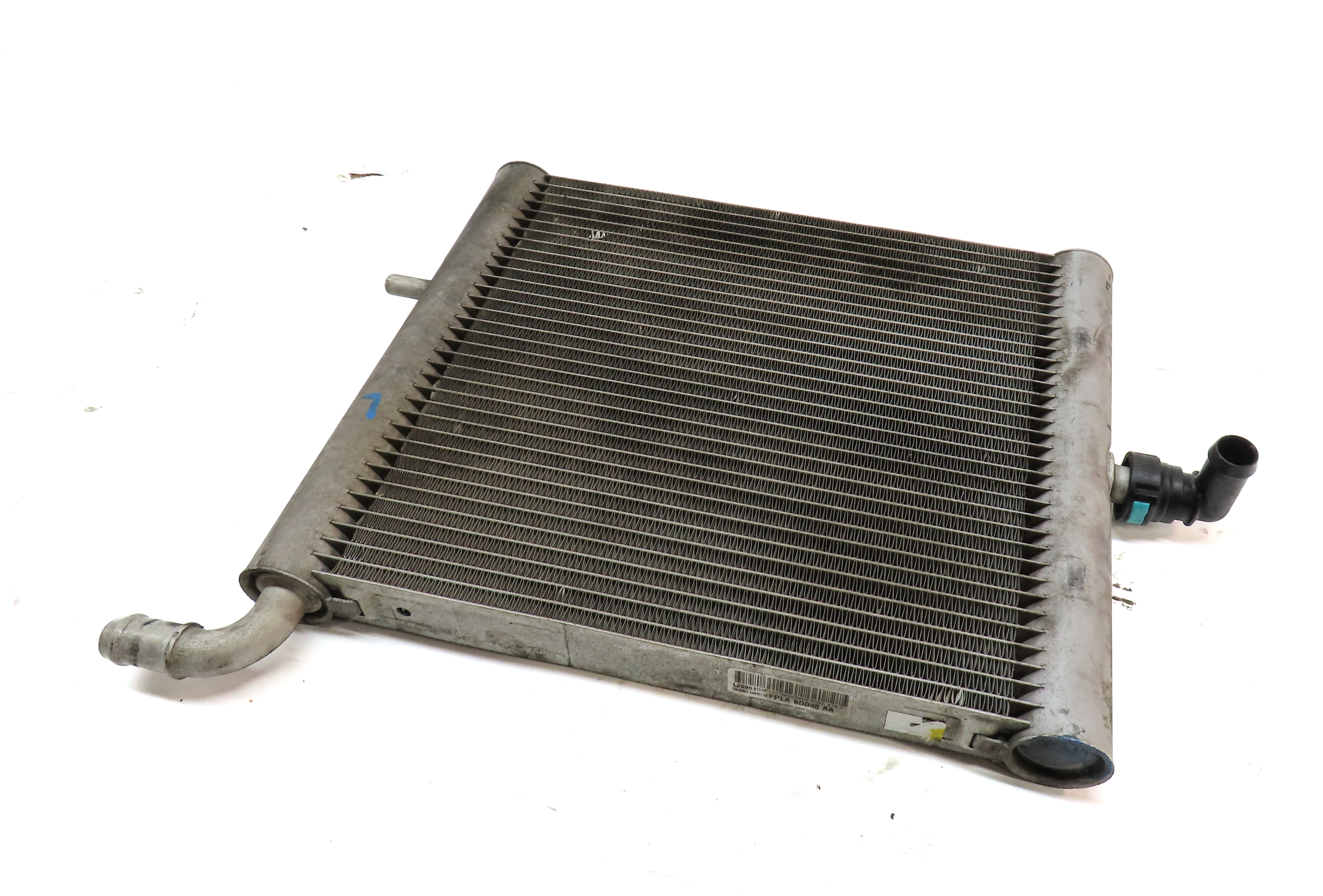 15 LAND RANGE ROVER SPORT L494 3.0L LEFT SECONDARY AUXILIARY RADIATOR COOLER — exact item pictured